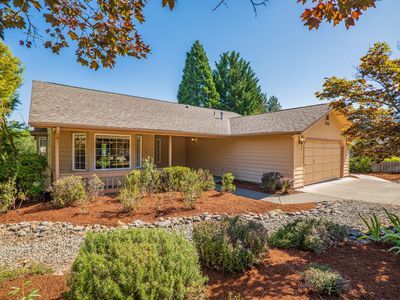 1032 Thelma Way, Grants Pass, OR, 97527