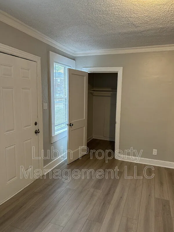 1 bed, 1.0 bath, $750 — Photo 3