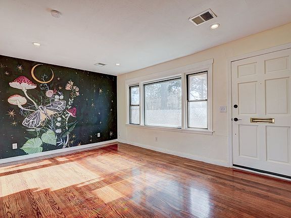 2nd image of 3135 NW Grand Blvd