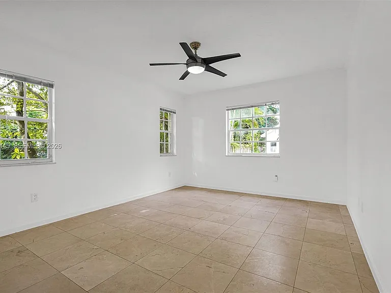 244 SW 28th Rd — Photo 58