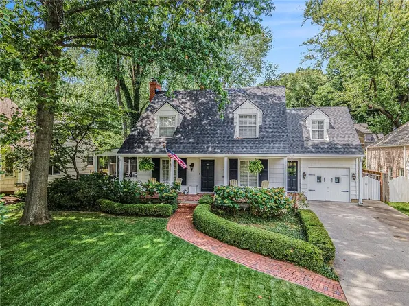 5400 Belinder Rd, Fairway, KS 66205