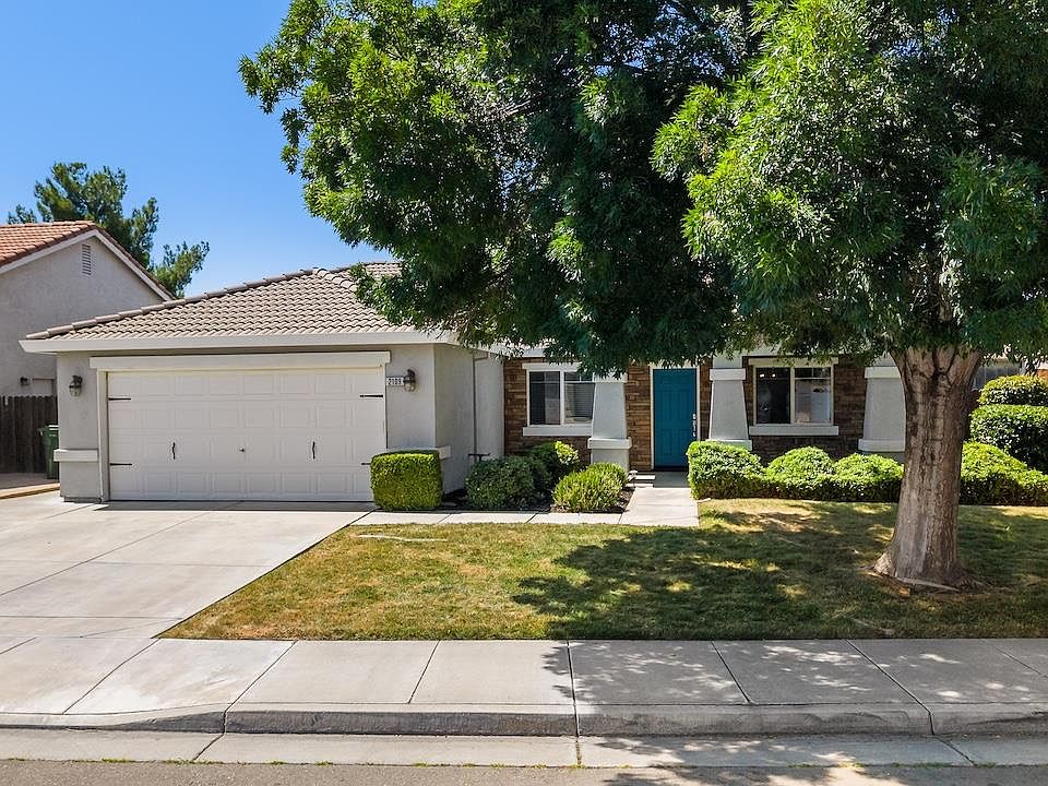 1st image of 2109 Ashley Ln