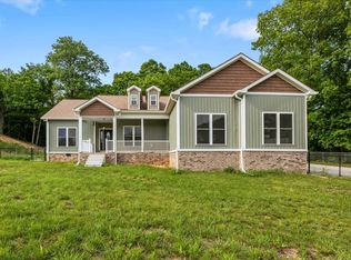 80 Sawmill Ln, Waverly, TN 37185