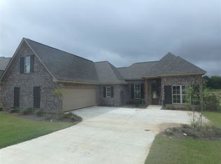 131 Essen Ln, Madison, MS 39110