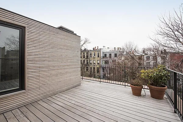 Rented by Elika Associates II, LLC | media 27