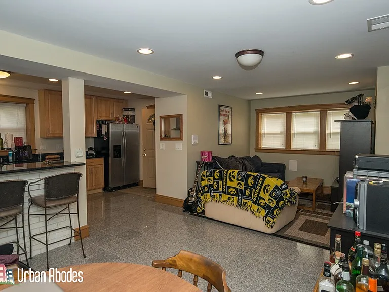 2448 N Campbell Ave #G1 — Photo 7