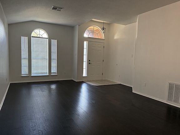 2nd image of 901 House Creek Dr