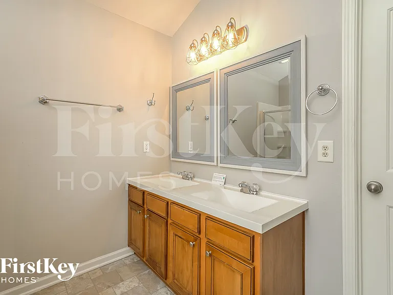 3690 Fiddlers Glenn Ct — Photo 11