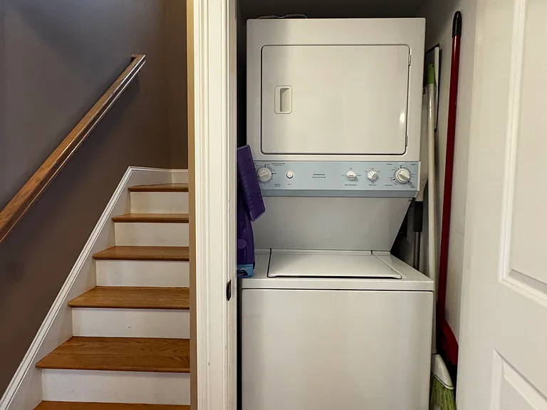 92 Alder St #2 — Photo 13