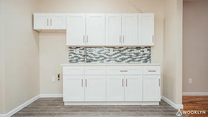 Rented by Nooklyn NYC LLC | media 2