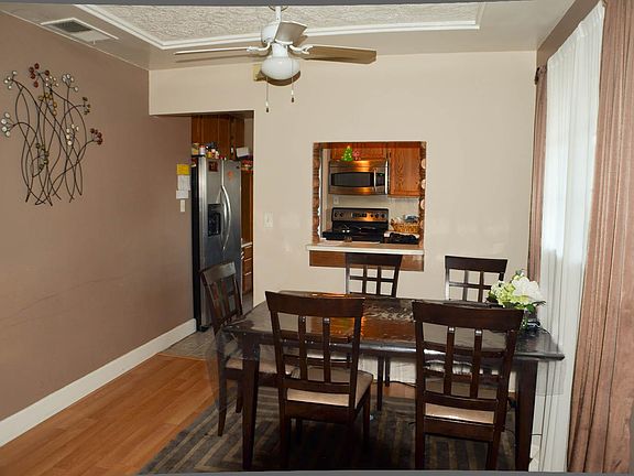 3rd image of 4949 Willow Rock Way
