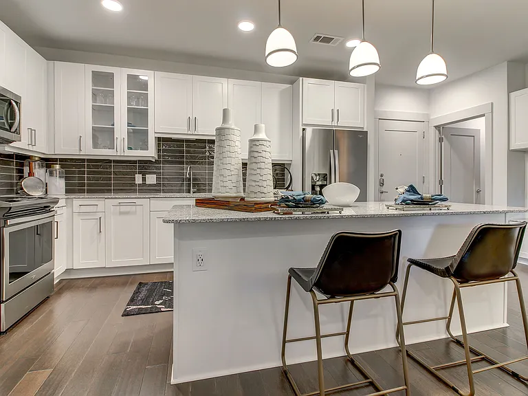 Alexan Lower Greenville — Photo 14