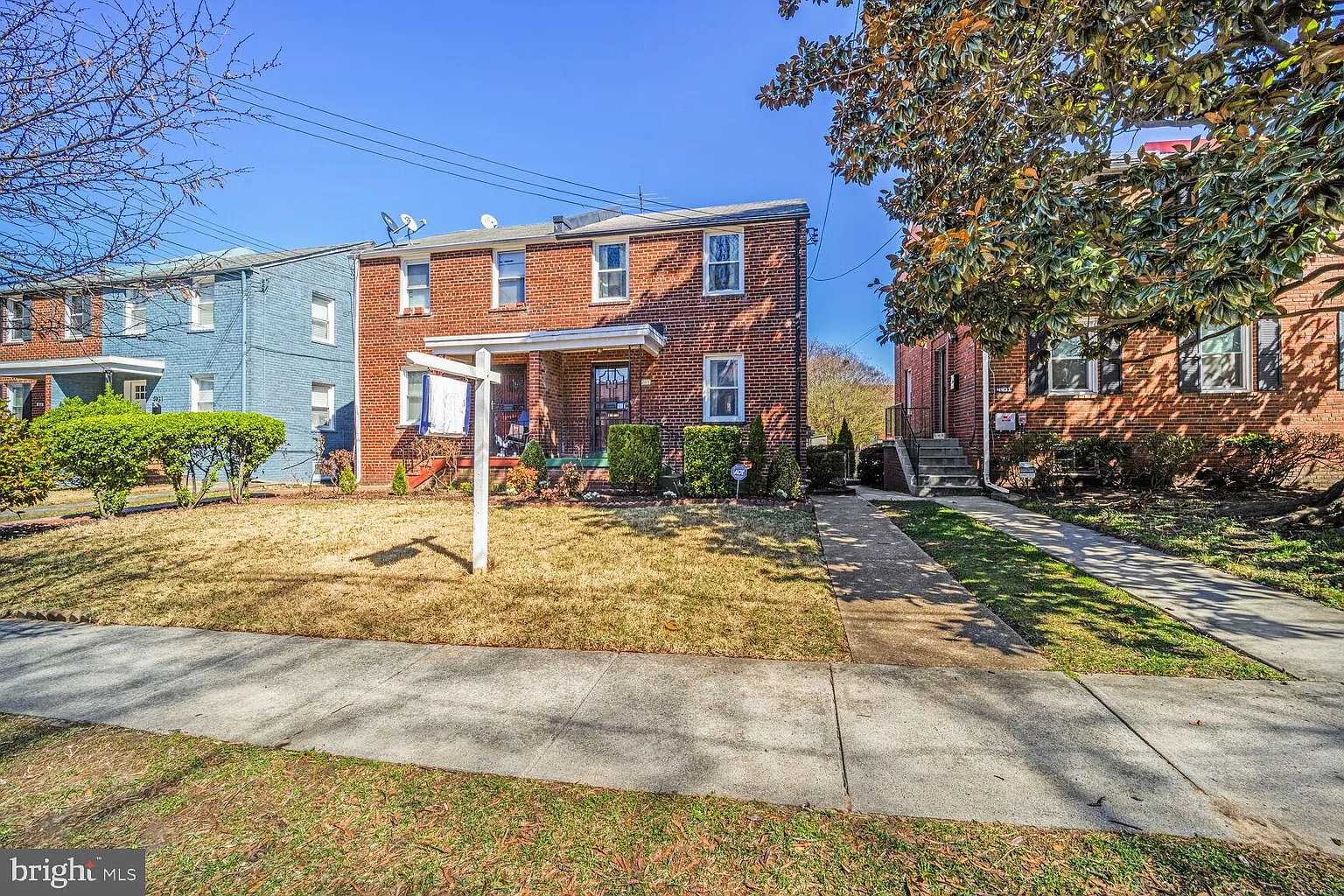 4925 11th St NE photo 1