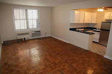 Rented by Concept Real Estate Group
