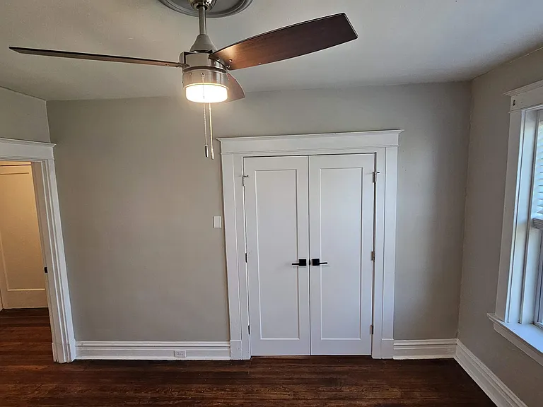 2239 California Ave — Photo 24