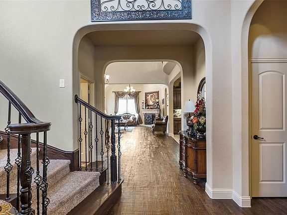 4th image of 7225 W Nirvana Cir