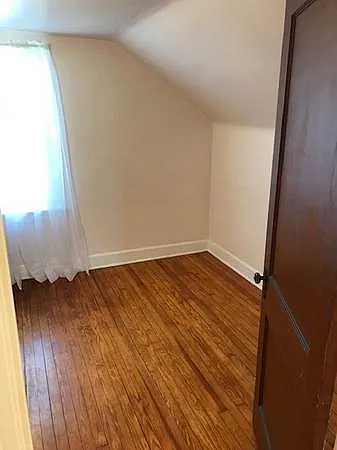 40 Claremont Ave — Photo 6