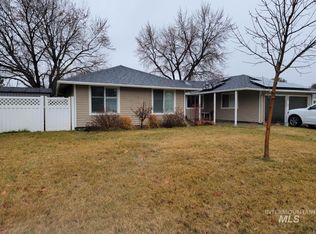 2193 N Courtney Dr, Boise, ID 83704