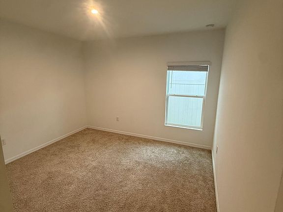 5th image of 4798 Vellacito Way