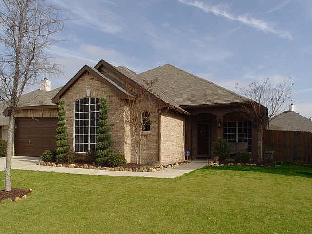 1st image of 1304 Parkside Dr