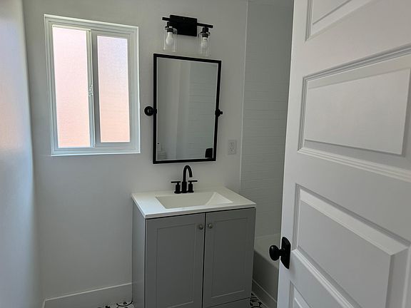 5th image of 10238 San Antonio Ave #10238
