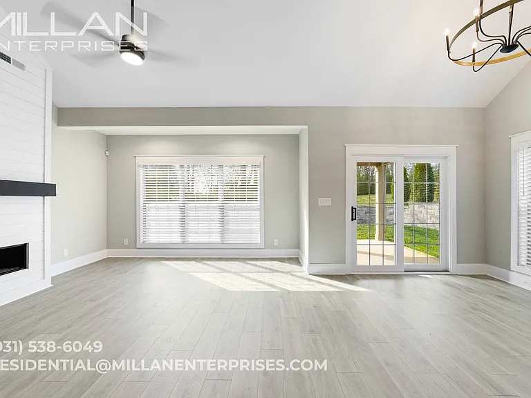1088 Veridian Dr #B — Photo 17