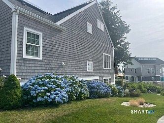 3rd image of 27 Jerome Road