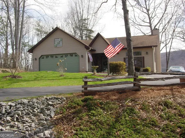 5170 Pine Crest Rd, Young Harris, GA 30582