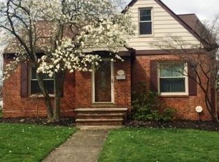 1440 Evanston Rd, Lyndhurst, OH 44124