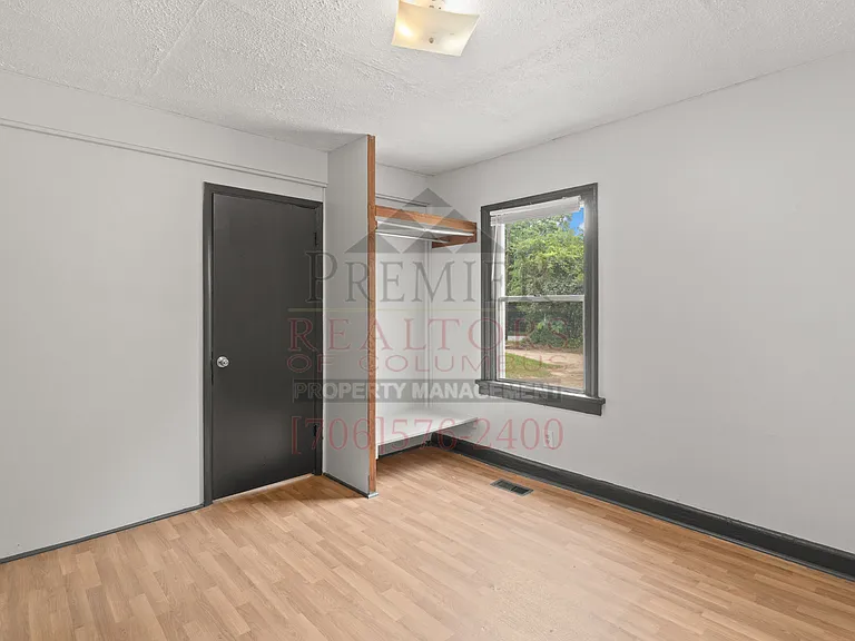 1527 11th Ave — Photo 20