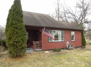 56859 Mayflower Rd, South Bend, IN 46619