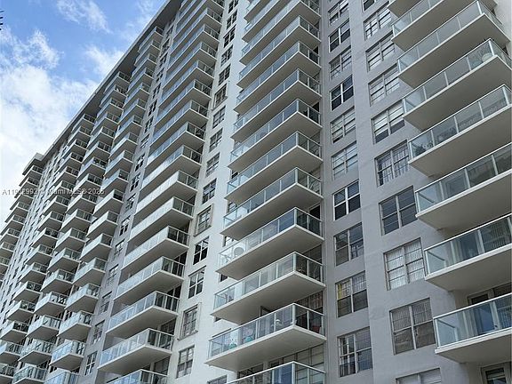 2nd image of 230 174th St APT 409