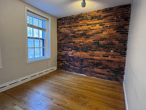 4th image of 43 Grove St #2R
