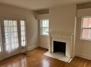 213 Sycamore Rd, Lexington, KY 40502