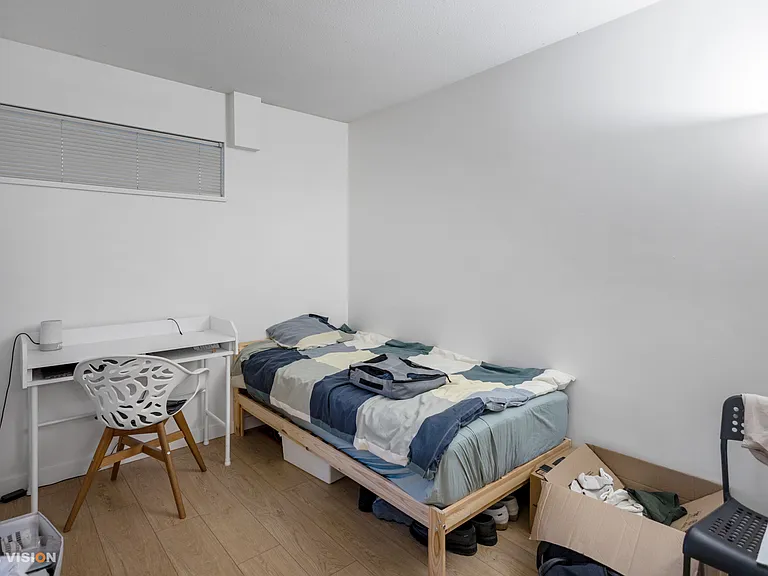 2238 Kingsway #226 — Photo 9