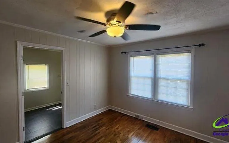 1211 Sunset Ave — Photo 23