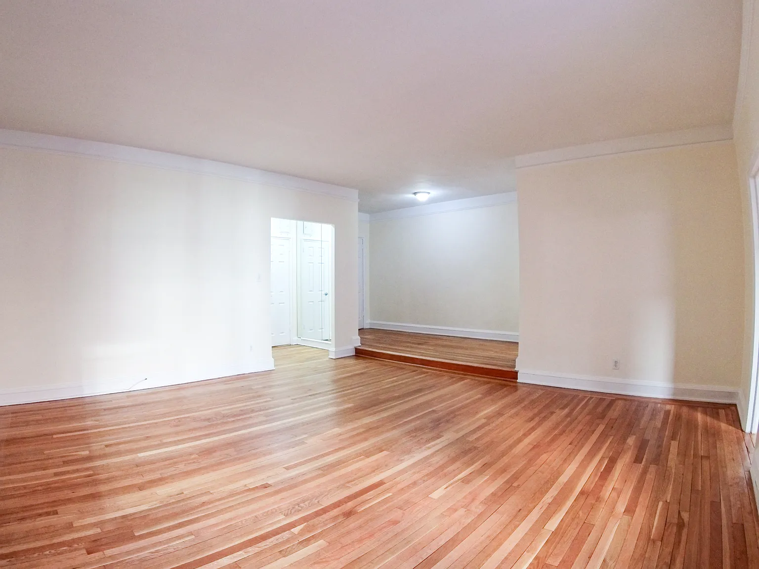 17 East 67th Street — Photo 3