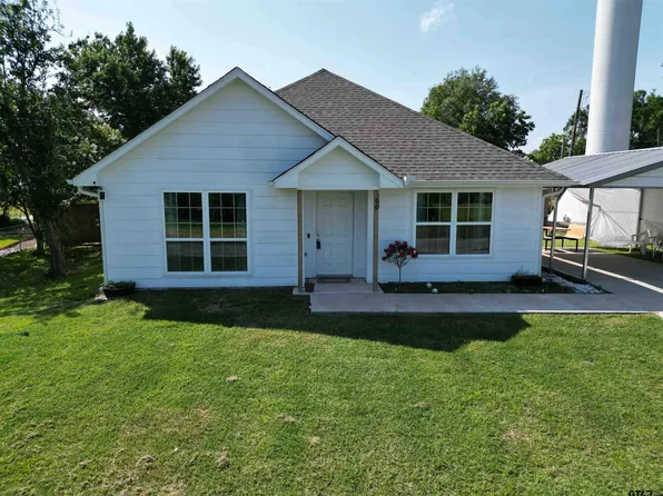 99 W Barto St, Arp, TX 75750