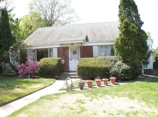 2 Glenwood Rd, Morristown, NJ 07960