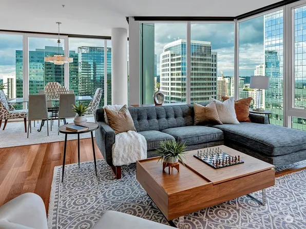 500 106th Avenue NE #2505, Bellevue, WA 98004