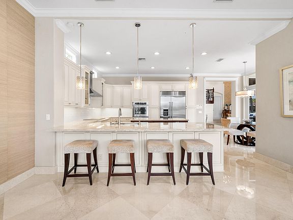 5th image of 12221 NW 73rd Street