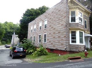 10 Mann Ave, Troy, NY 12180