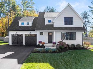 21 Beaumont Dr, Dover, NH 03820