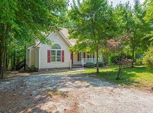 362 Virginia Lee Blvd, Blackstone, VA 23824