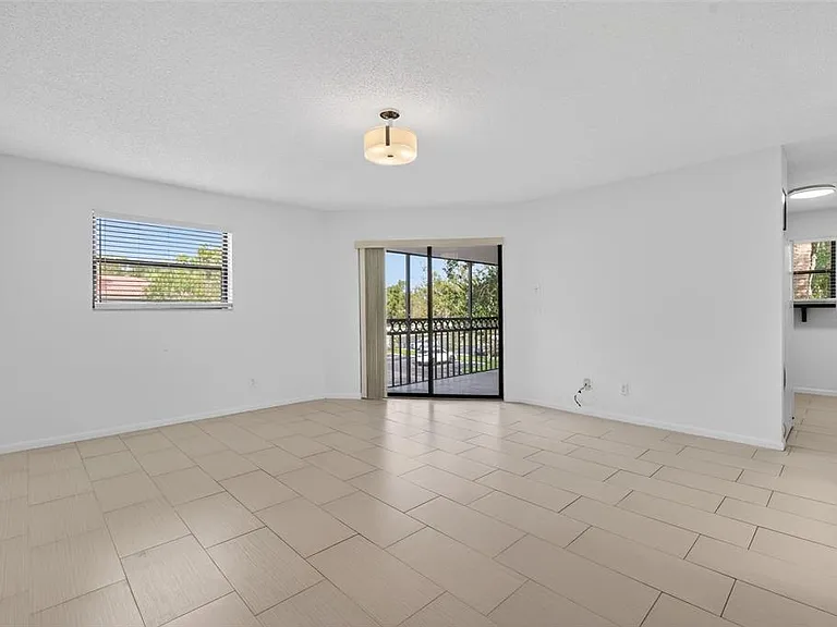 484 Santa Cruz Pl NE #G — Photo 13