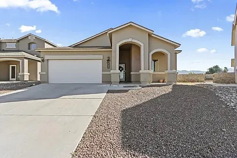 980 Desert Sage St