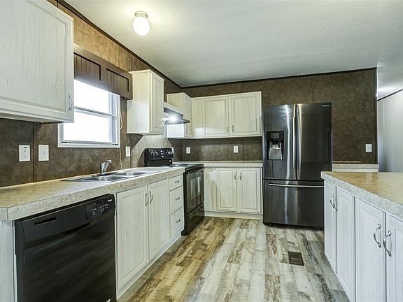 4th image of 1355 Brockwood Ln