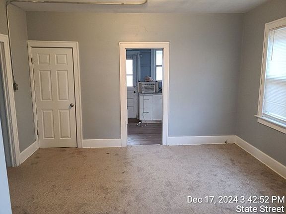 2nd image of 2419 State St #B