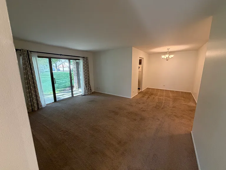 214 Scarsdale Ct #D1 — Photo 7