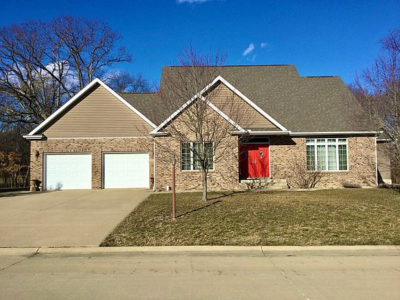 2nd image of 2010 E John Dr